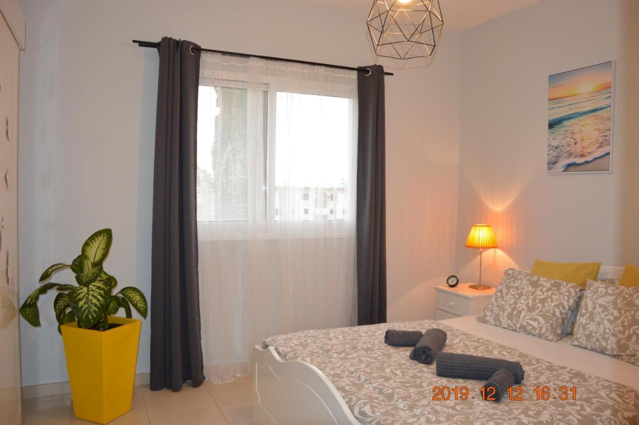 Luxury Apartment Paphos Exteriör bild