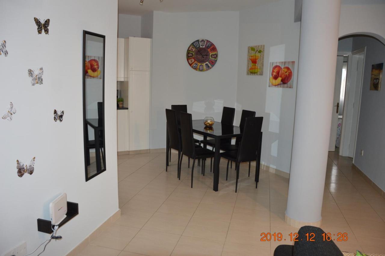 Luxury Apartment Paphos Exteriör bild